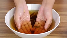 手指去腥有绝招！