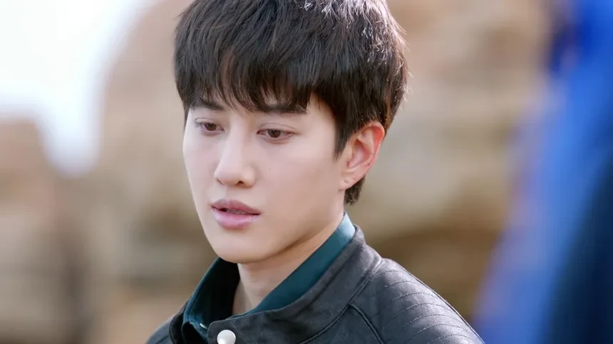 《游泳先生》第25集看点:白泳泽决定将宋茶茶还给蓝天