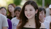 杨初末收到法比奥的邀请