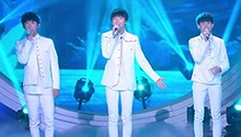 TFBOYS新歌《小精灵》首唱 