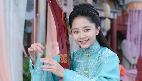 今夏再弹箜篌陆大人一脸宠溺的笑