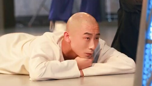 舞蹈风暴2和尚王韬瑞爱闭目养神佛系营业做不一样的烟火