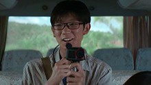 王源组织车内活动被邓超抢麦