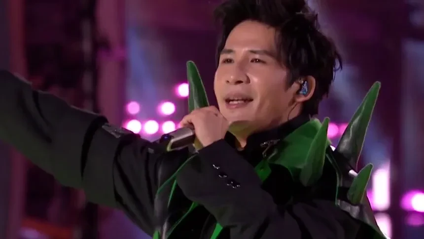 纯享:"大式神曲"热血来袭 大张伟《嘛呢》舞台首秀-综艺-高清视频在线