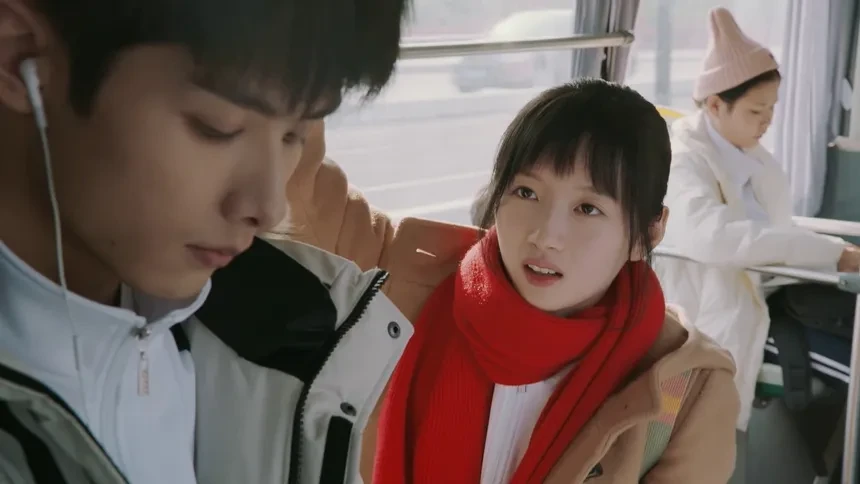 《拾光的秘密》第2集看点:学霸夏拾也看少女漫?