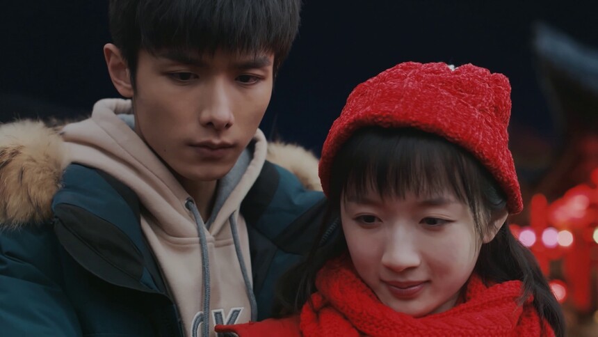 《拾光的秘密》第15集看点:补课cp甜蜜牵手答题 夏拾害羞转圈圈-电视