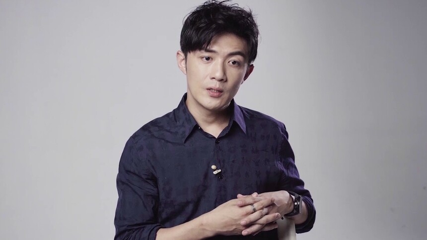 许幻山扮演者李泽锋回应角色争议