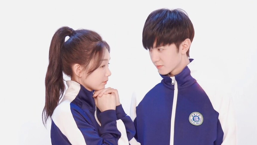 冯绍峰上演豪情家国故事12:09徐璐林一甜蜜告白01:00任嘉伦张慧雯携手