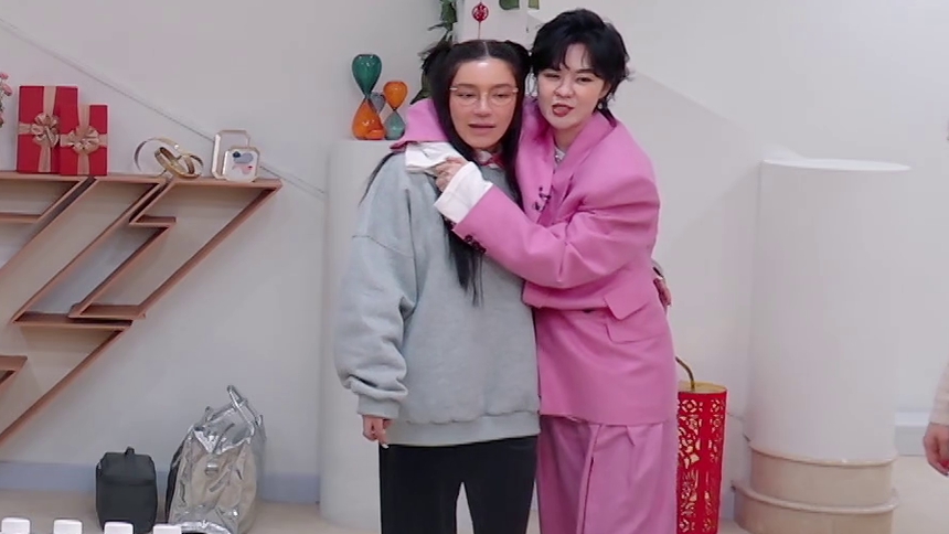江映蓉郁可唯重回快女宿舍，不争气流下时代的眼泪