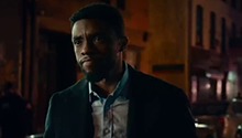 《21座桥》“曼哈顿封锁”正片片段 上映首周口碑爆棚