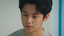 牧小鱼和殷楠比赛吃辣