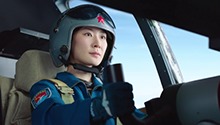何晴因伤比赛败北，桃夭夭获第一