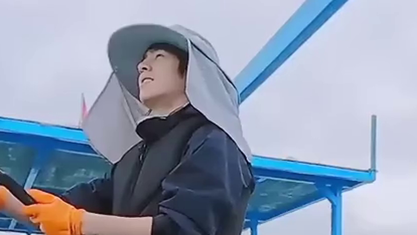 是谁？钓鱼没有鱼钩 刘昊然愿者上钩式钓鱼