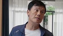 老何献殷勤盼儿媳生三胎，老胡笑他皇帝不急公公急