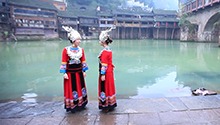 凤凰苗族银饰：穿戴在身上的“无字史书”