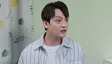 星辰发现小妮扔的情绪垃圾是加班，为安抚小妮向南只好帮忙加班