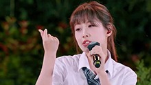姐姐们团建不舍告别