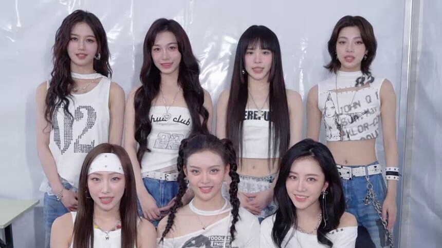 动感地带芒果卡无限X SuperLive音乐节-贵阳站 晒晒时刻采访：R.E.D
