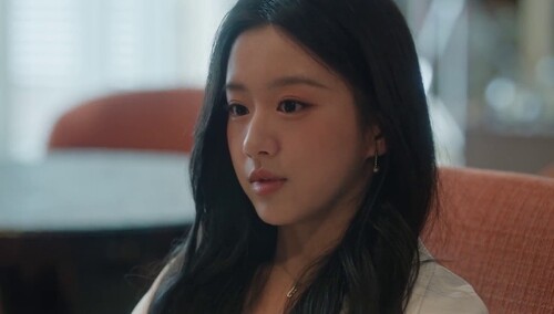 《炽夏》第23集看点：是我欠他的