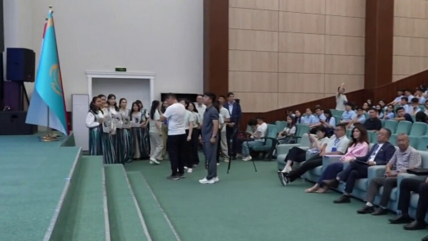 中国－中亚大学生创新创业大赛在乌兹别克斯坦举行