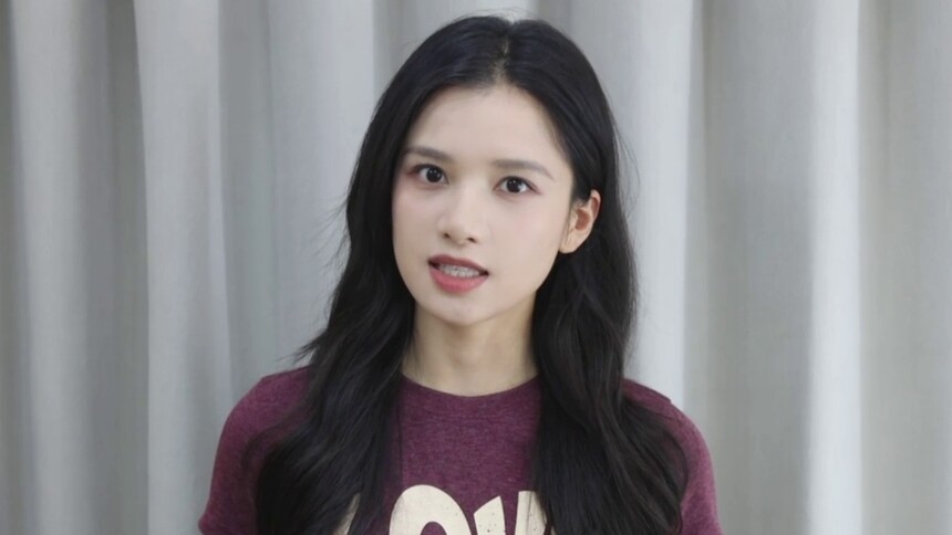 张婧仪陪你见证爱意肆意疯长