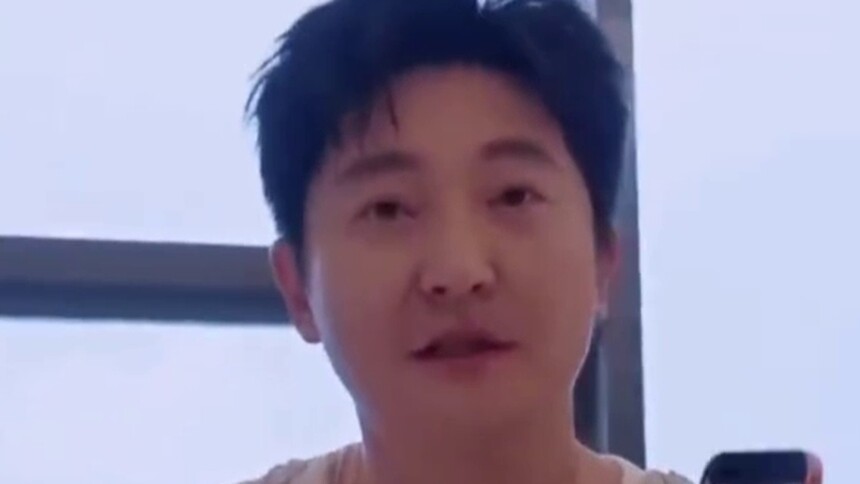 刷刷综X不想睡的星期五：“父子”重逢就开怼！郭京飞吐槽黄明昊