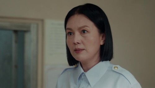 李惠贞狱中帮女儿过生日被狱警针对刁难