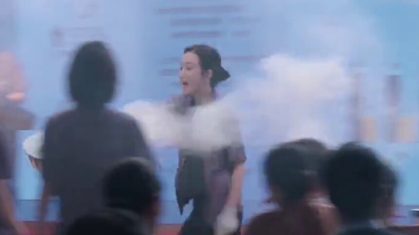 拿不到预算苏丹丹一盆艾草让领导感受感受